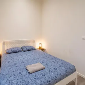 https://center-cozy-cityflats.brusselshotelsbook.com